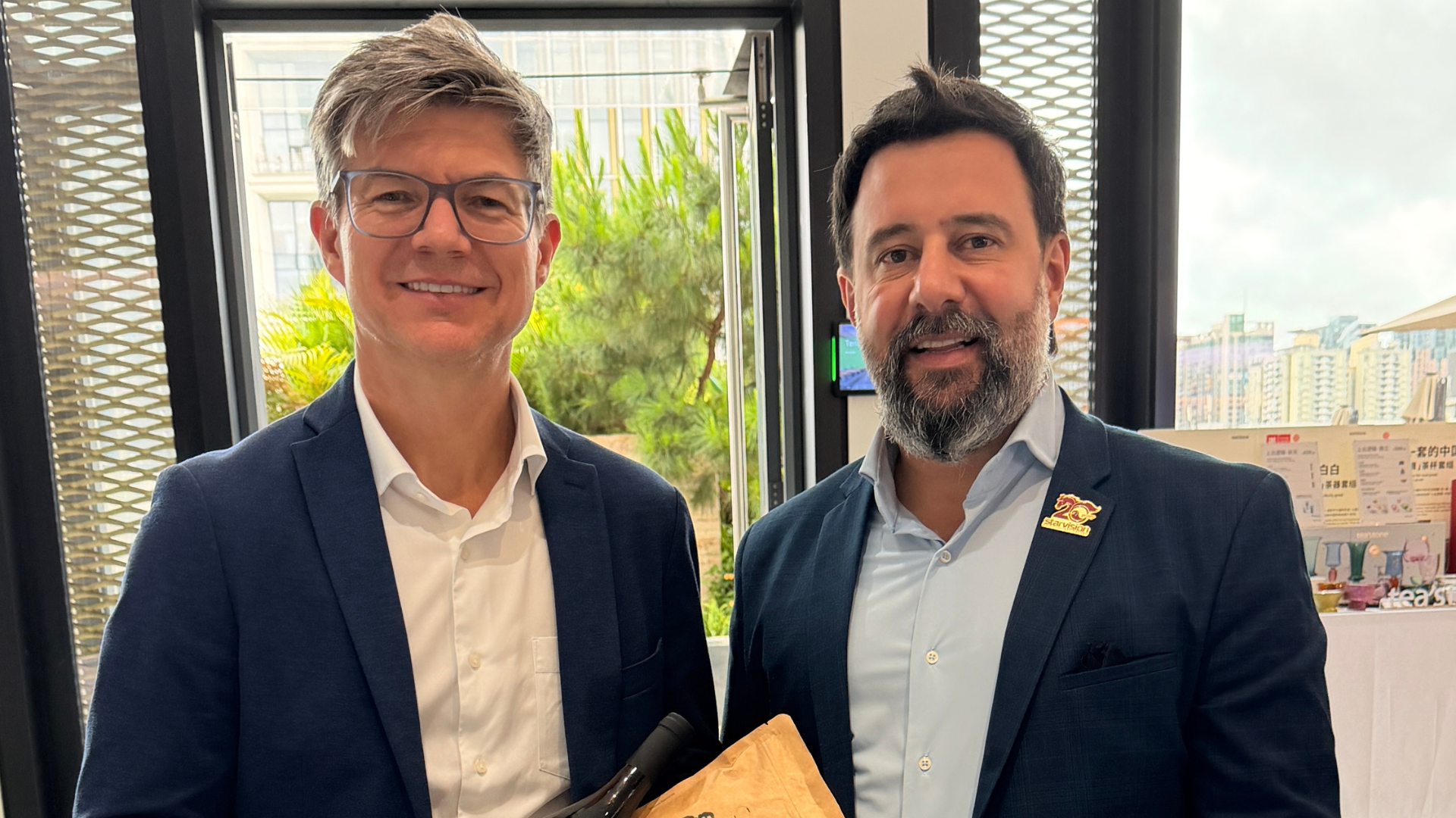 Rodrigo Lima e Laudemir André Müller — presidente da ApexBrasil — em Shenzhen